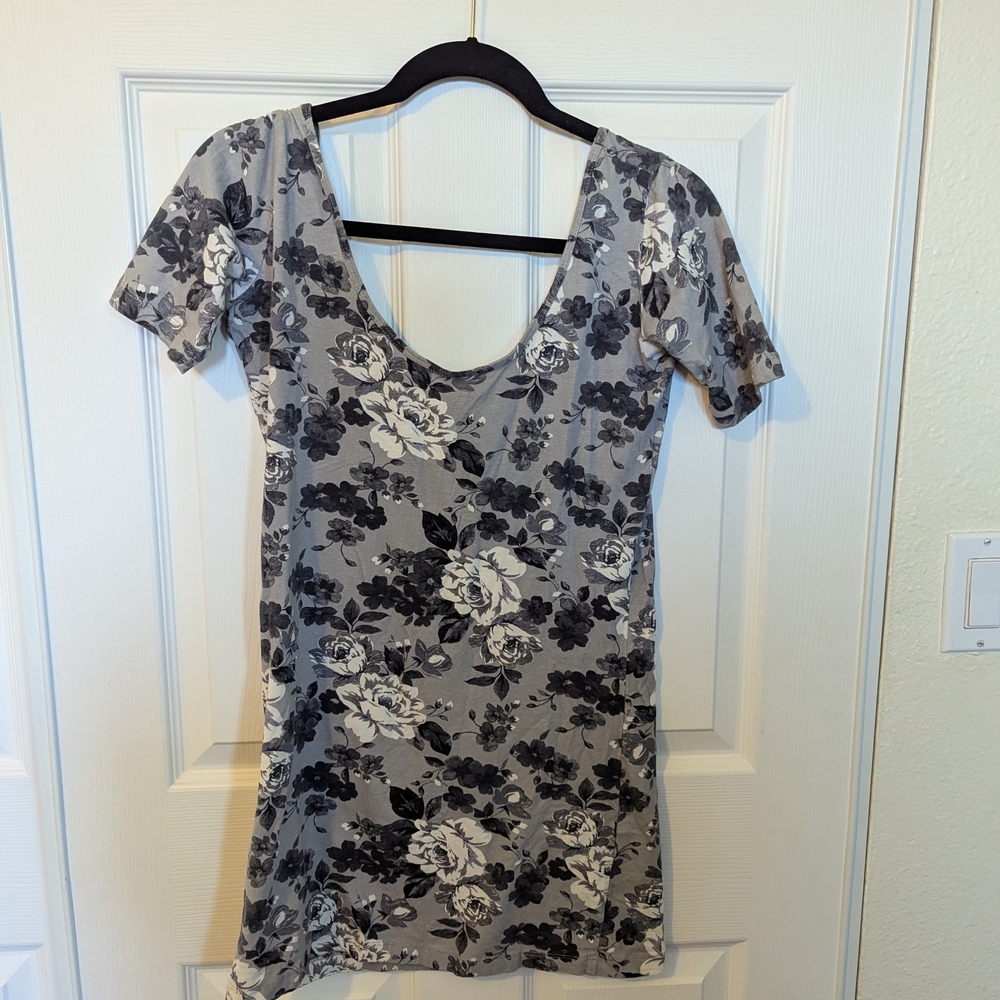 Atmosphere Gray Floral Mini Dress